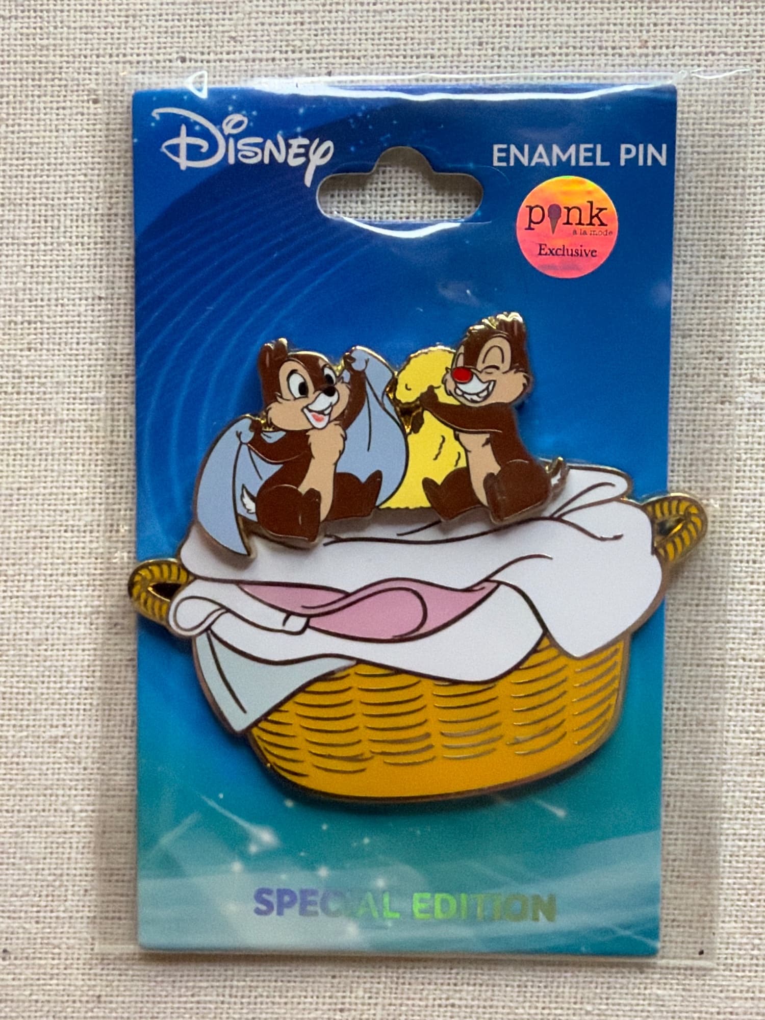 PALM Chip n Dale Pin