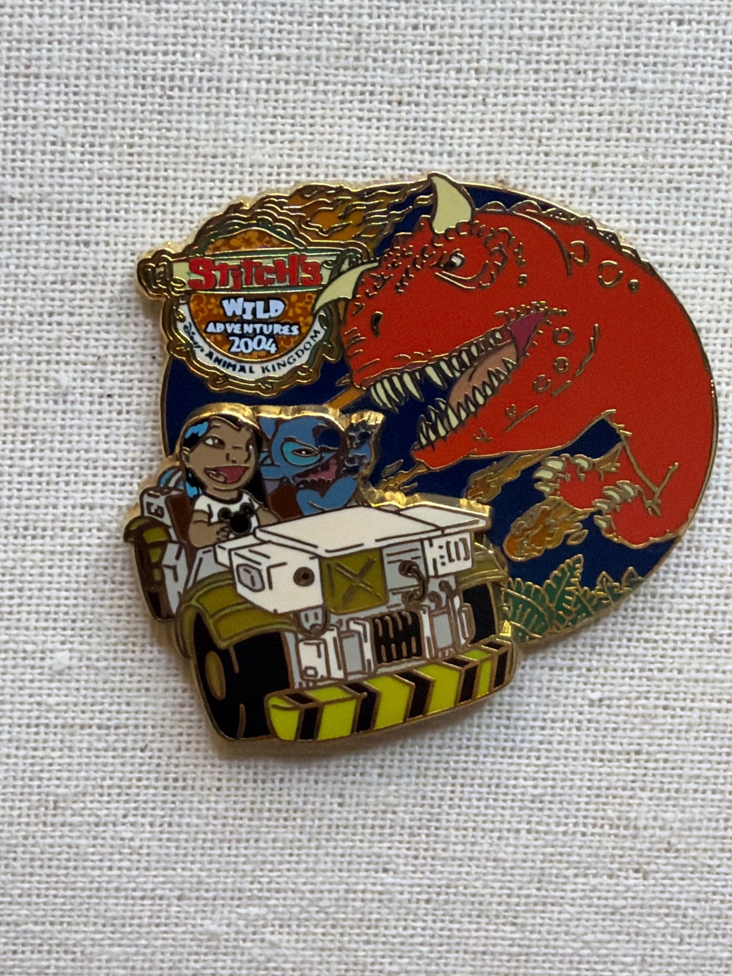 Stitch’s Wild Adventure DinoRama Pin, the front