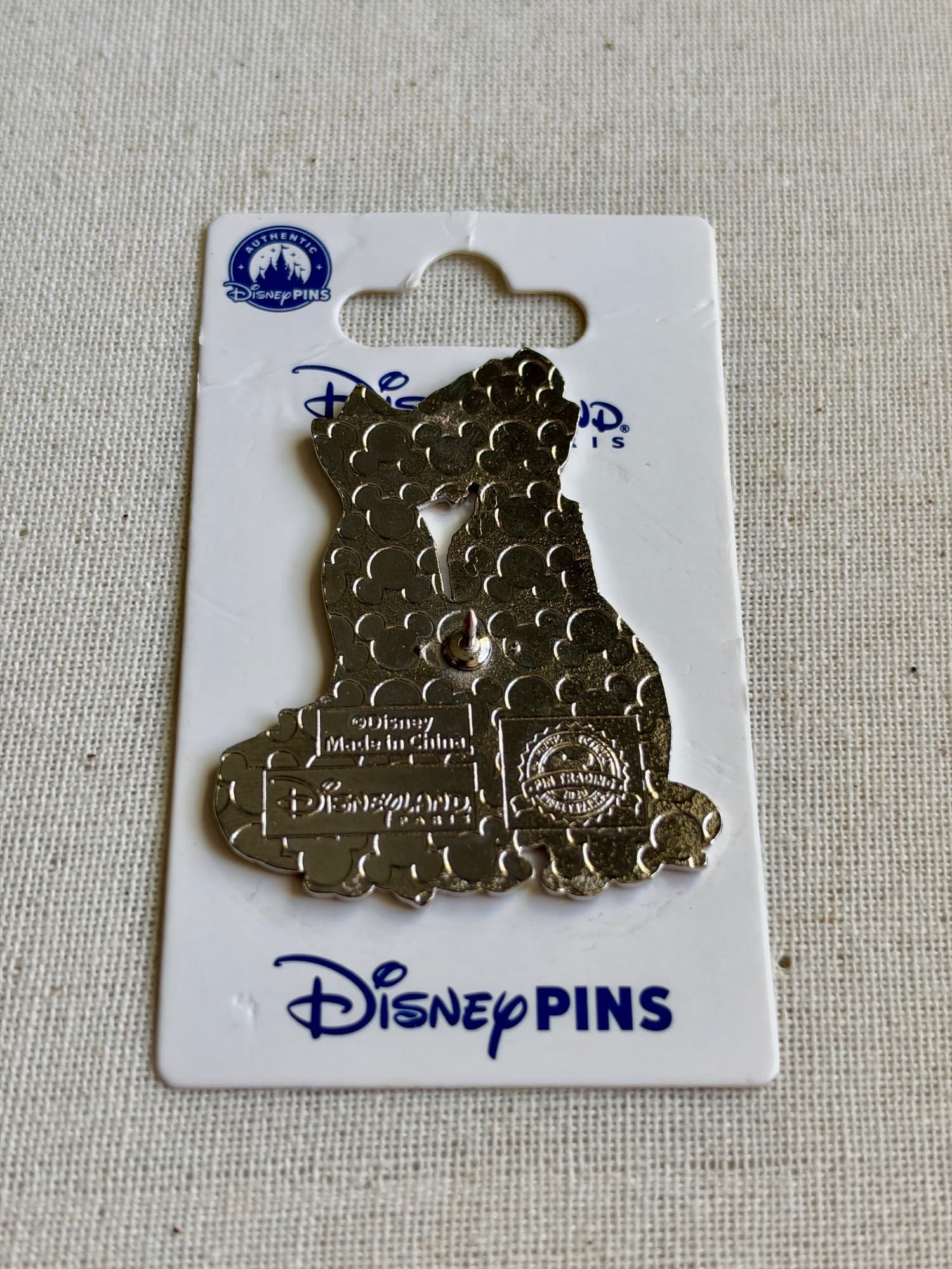 DLP Aristocats Pin, the back