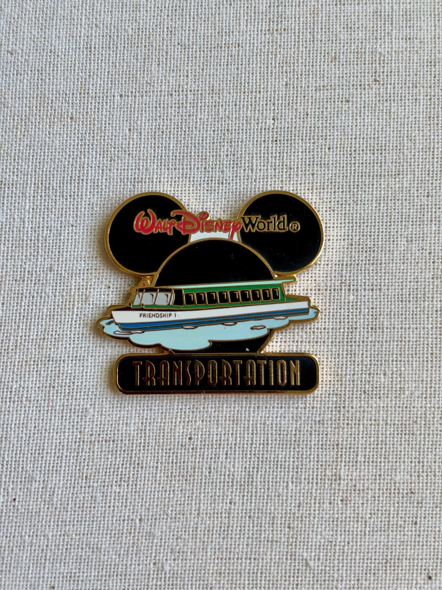VTG Transportation Pin - BOAT, the front