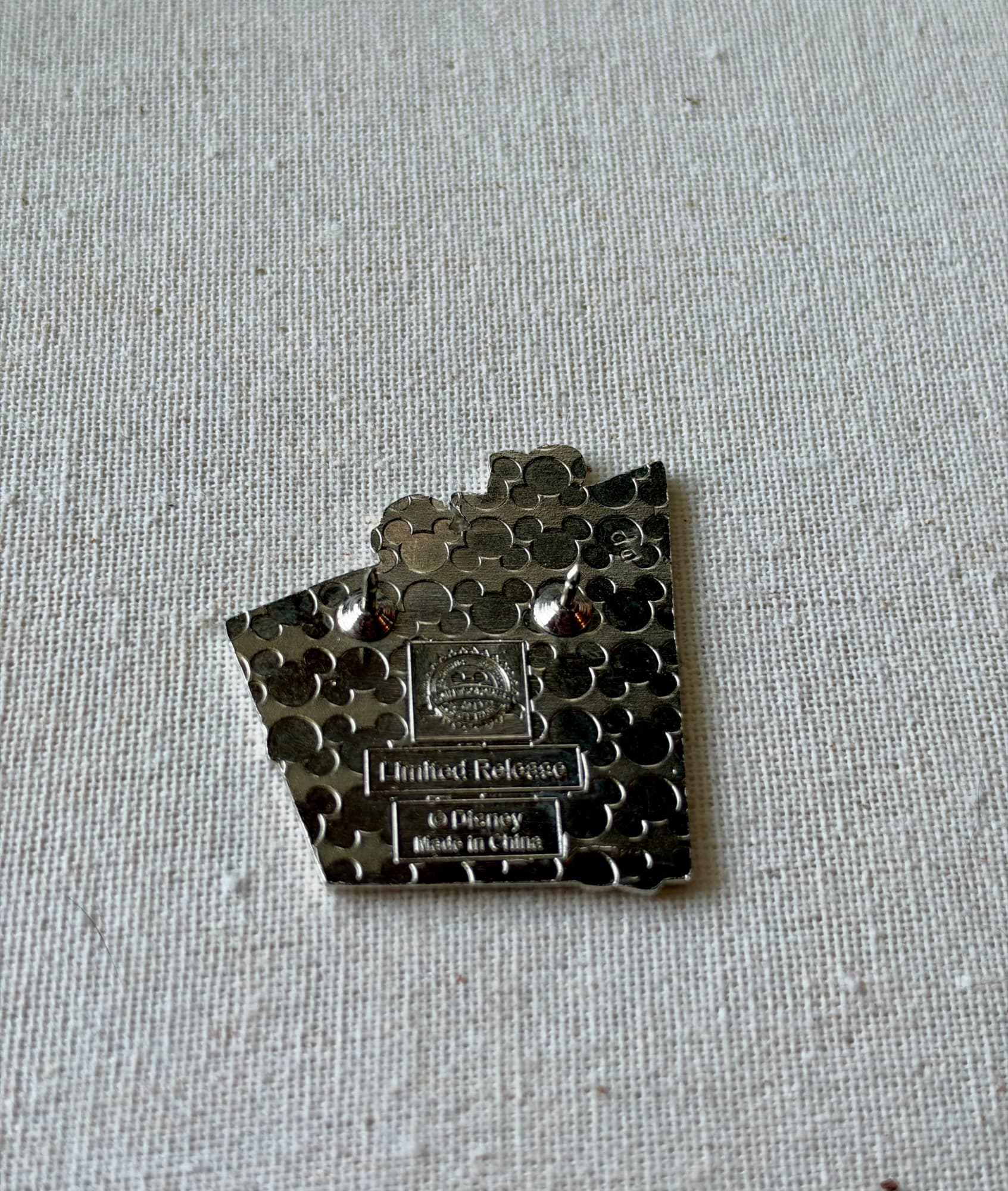 Disney Afternoon Bonkers Pin - PP Stamp, the back