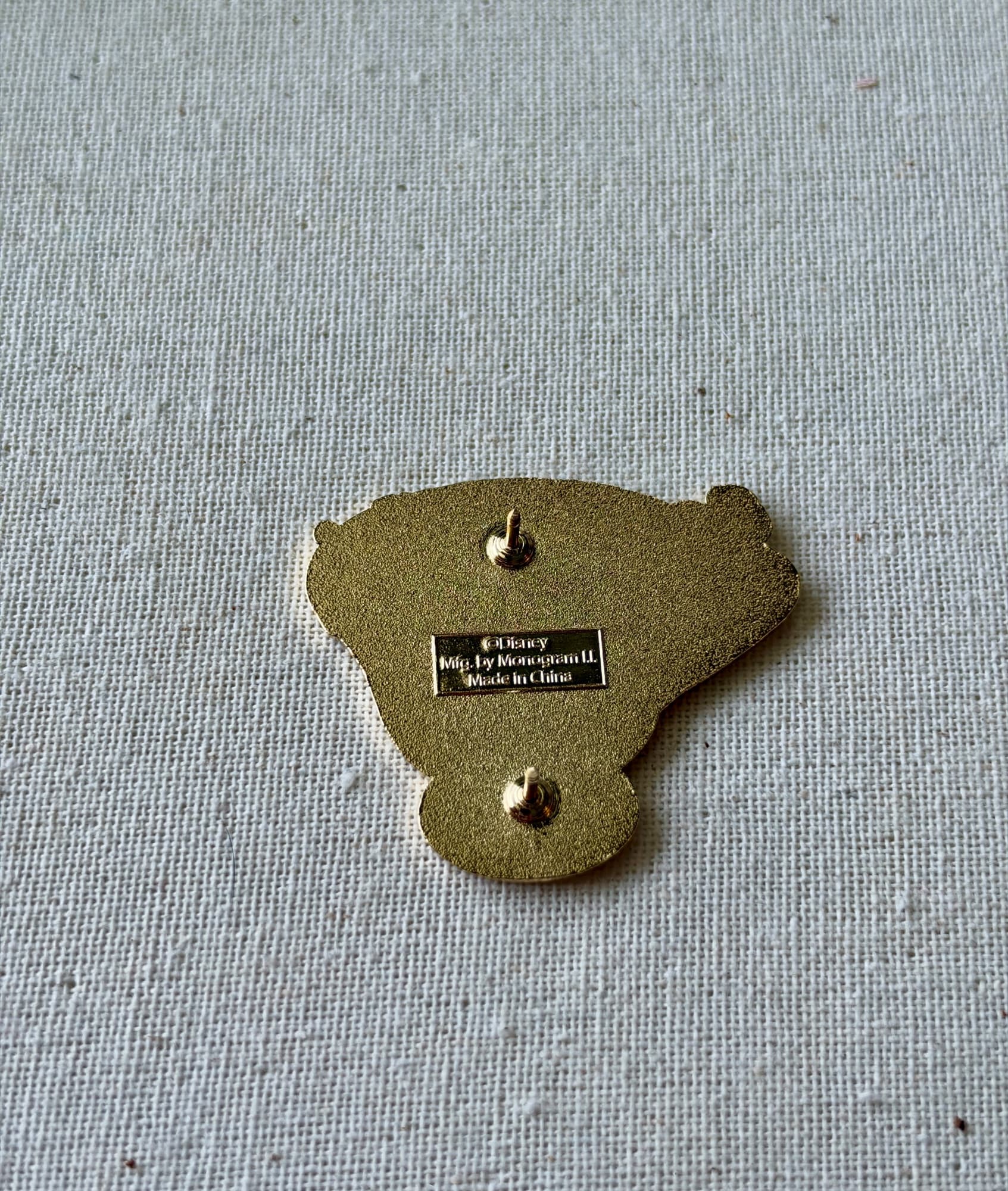Boxlunch Jax/Gus Teacup Pin, the back