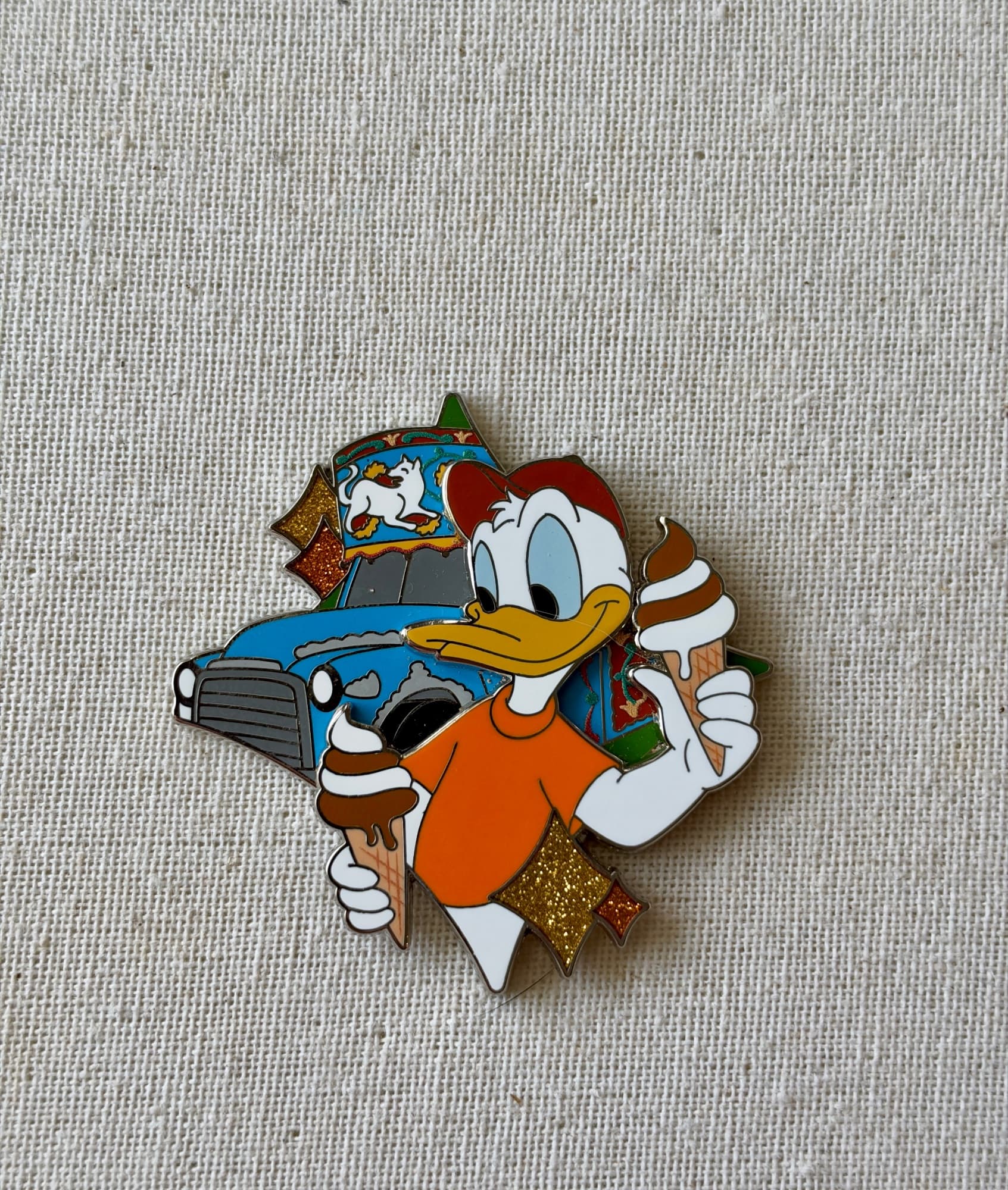 Disney Artist Donald Ice Cream Pin, the front