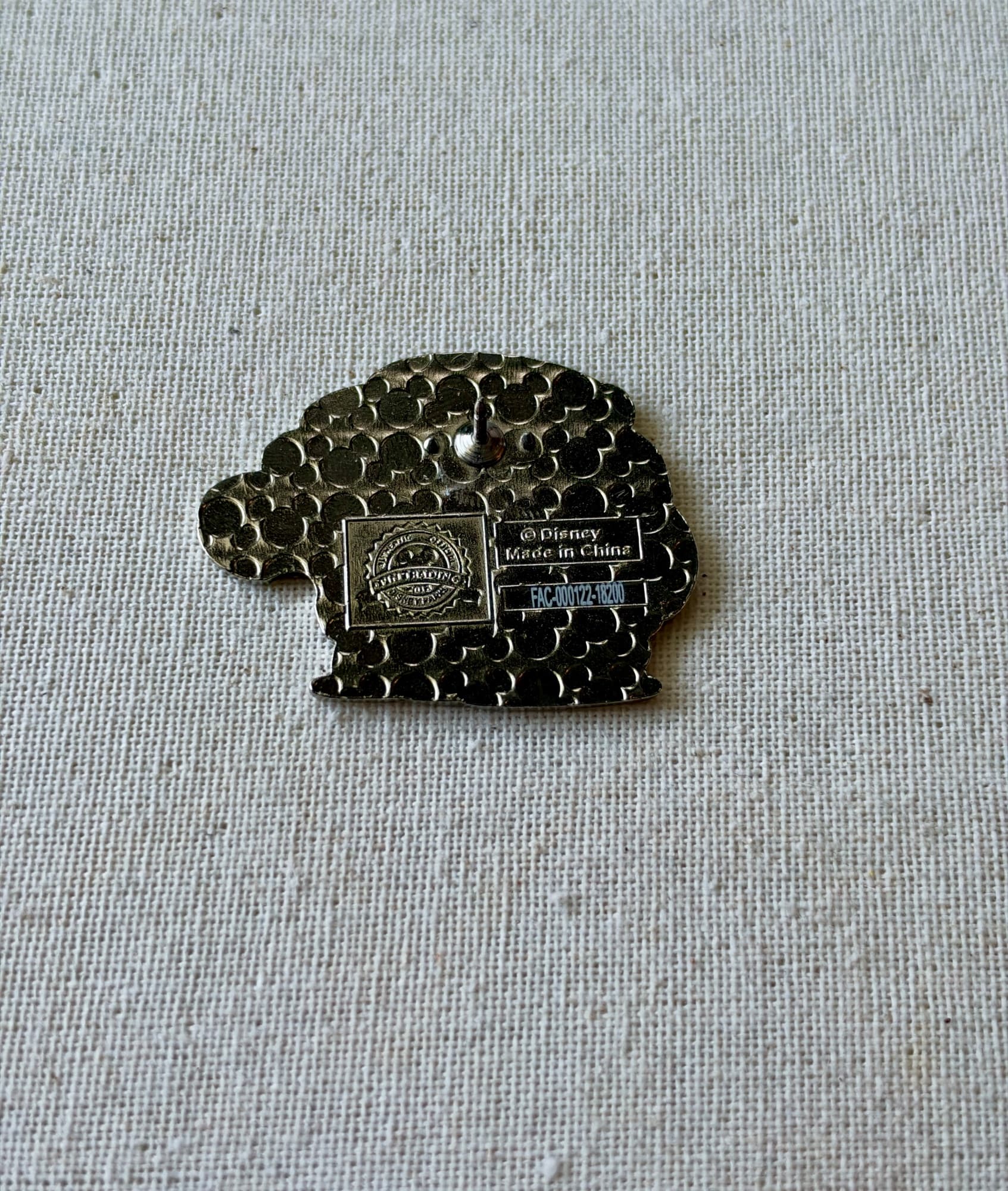 Mickey/Minnie Port Orleans French Quarter Pin, the back