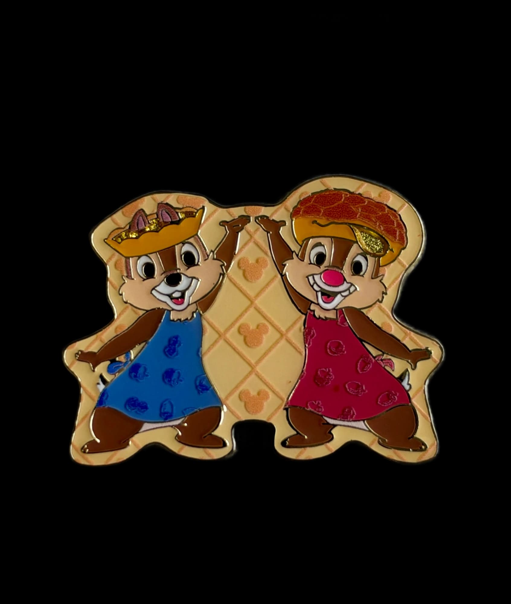 HKDL Chip/Dale Snack Pin - Chef Welcome, the front