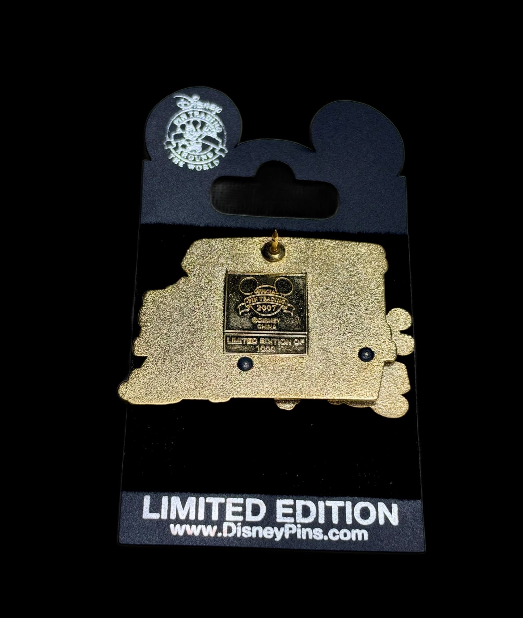 VTG Mickey & Nephews Back to School 2007 Pin, the back