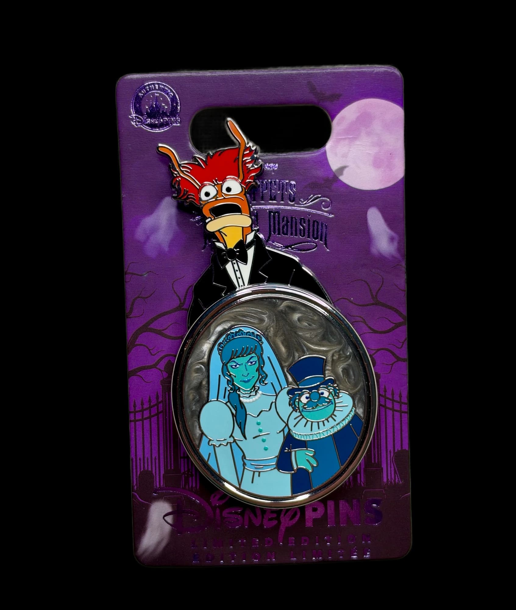 Muppets Haunted Mansion Pepe/Constance Pin, the front