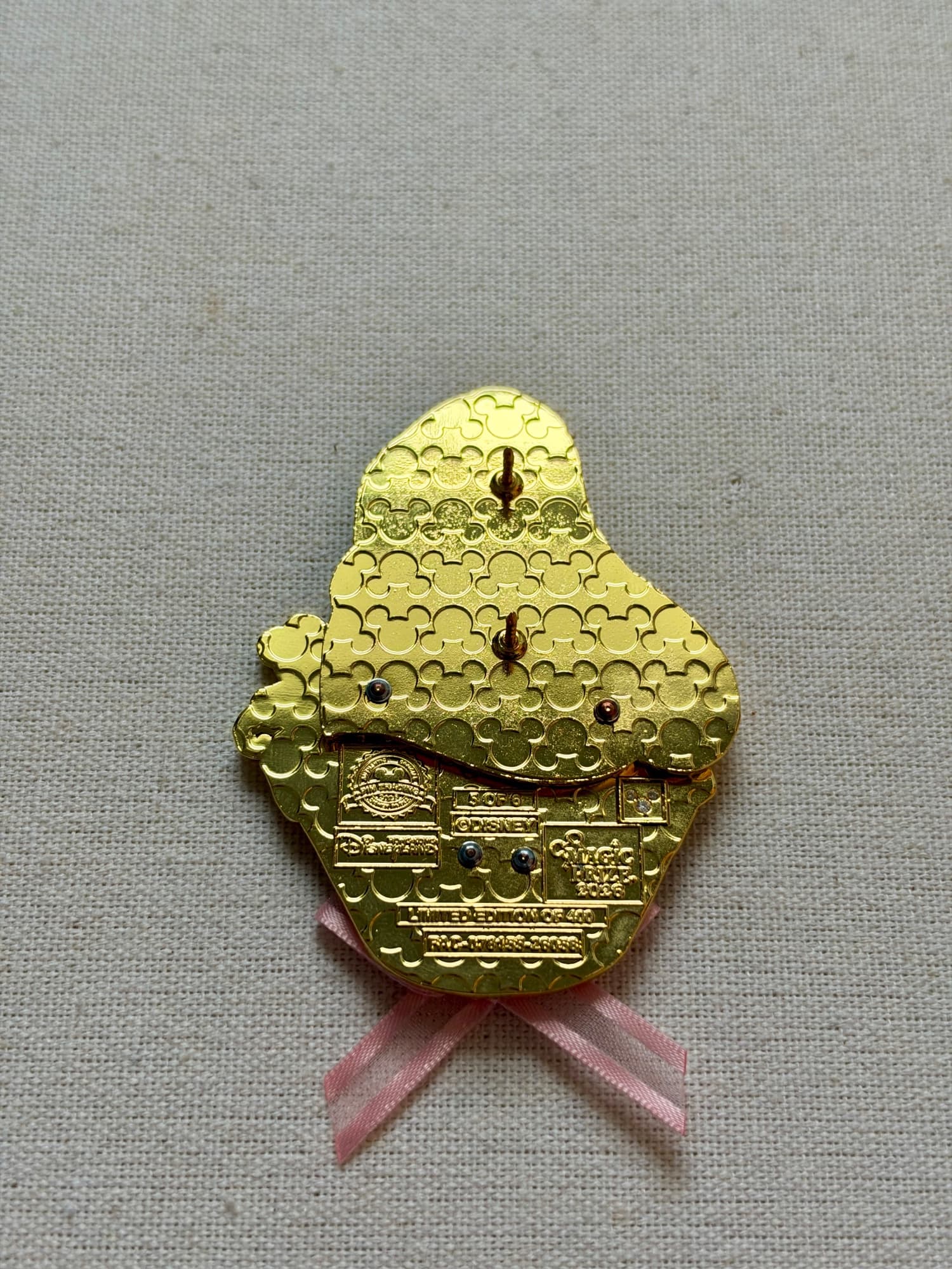 HKDL Magic Prize Princess Cupcake Pin - Rapunzel, the back